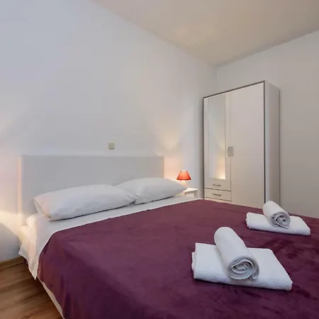 Apartment Beran Seget Vranjica