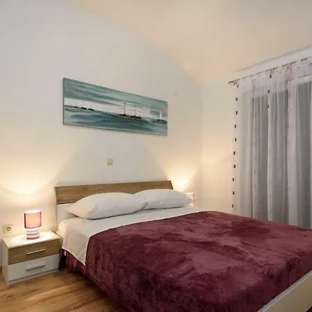 Beran Appartement Seget Vranjica
