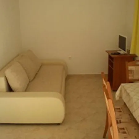 Beran Apartment *