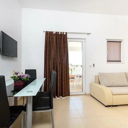 Beran Apartment *